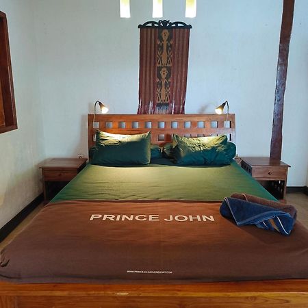 Prince John Dive Resort Donggala Εξωτερικό φωτογραφία