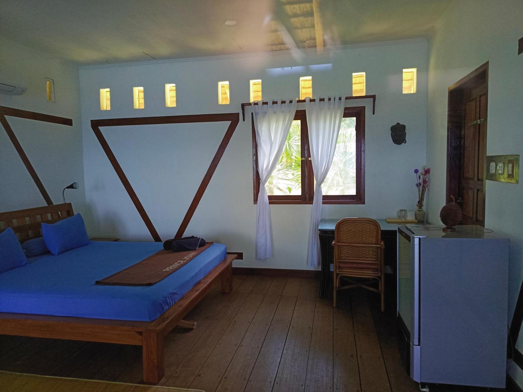 Prince John Dive Resort Donggala Εξωτερικό φωτογραφία